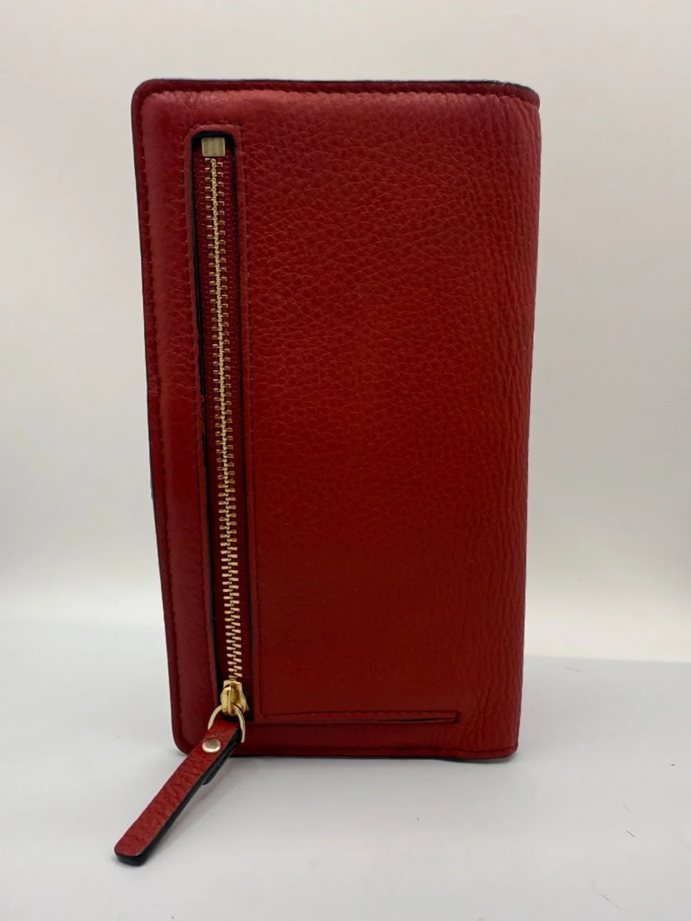 ECLECTIC KATE SPADE RED PEBBLED WALLET!